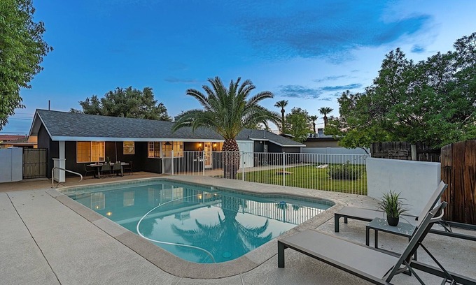 Camelback East House | Uptown Max and Relax - Contemporary, Upgraded Home, Great Backyard for Entertaining!