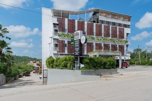 Balikpapan Hotel | Urbanview Hotel The Tang Balikpapan by RedDoorz