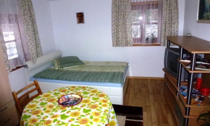 Bayerisch Eisenstein Apartment | Vacation apartment with barbecue facilities and free WLAN