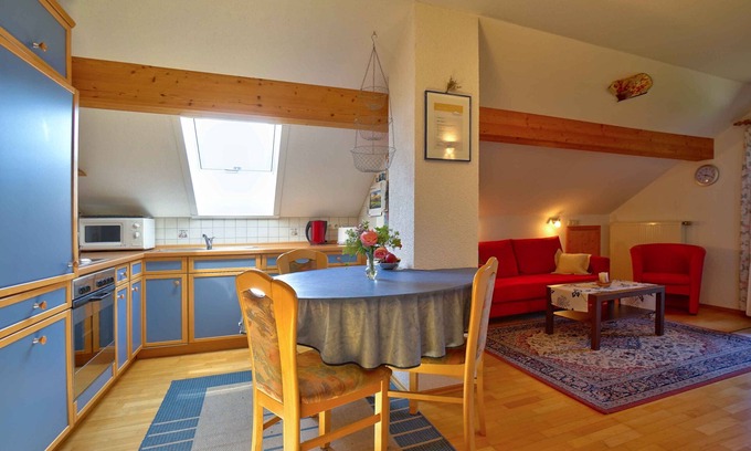 Seeon-Seebruck Apartment | Vacation apartment 45 sqm with balcony and mountain view