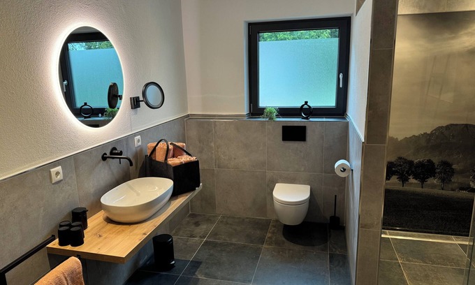 Anger Apartment | Vacation apartment 1 with 2 bedrooms, priv. Sauna and fantastic saltwater pool