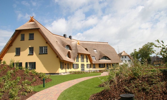 Neuhaus Apartment | Vacation apartment/apartment for 4 guests with 70m² in Dierhagen (123505)