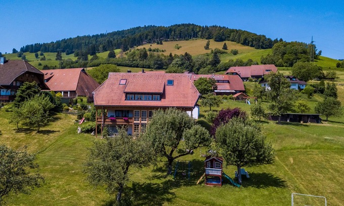 Frohnd Apartment | Vacation apartment/apartment for 6 guests with 70m² in Fröhnd (129245)