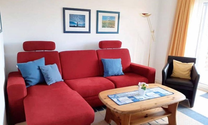 Lemkenhafen Apartment | Vacation apartment "Stüven 20" for 2 guests with terrace-in a few minutes to the Baltic Sea