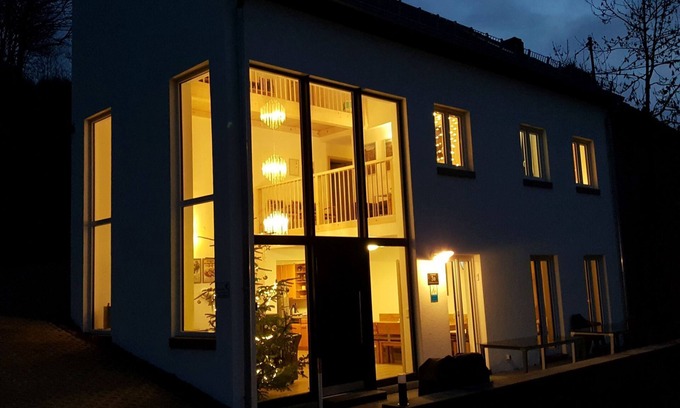 Zweifelscheid Apartment | Vacation home Eifel-Atrium, 150sqm, max. 16 persons