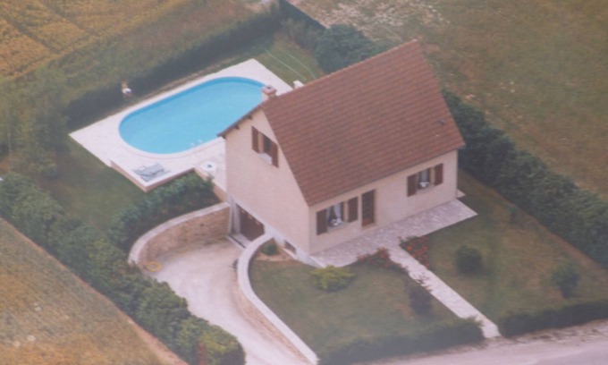 Lainsecq House | Vacation home for 6 people with swimming pool