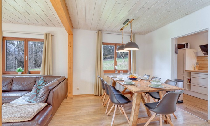 Reimboldshausen House | Vacation home for 7 guests with 102m² in Kirchheim (152920)