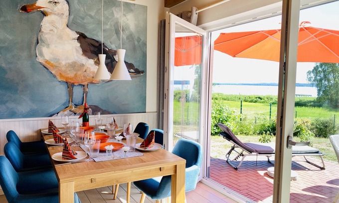 Plau am See House | Vacation home "FriediSee" in the first row with a panoramic view of the lake