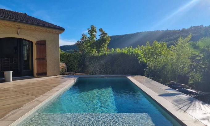 Mercuer House | Vacation home in Ardèche with swimming pool. Calm and natural!