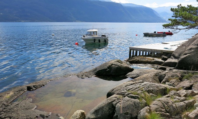 Balestrand House | Vacation home Jette by Interhome