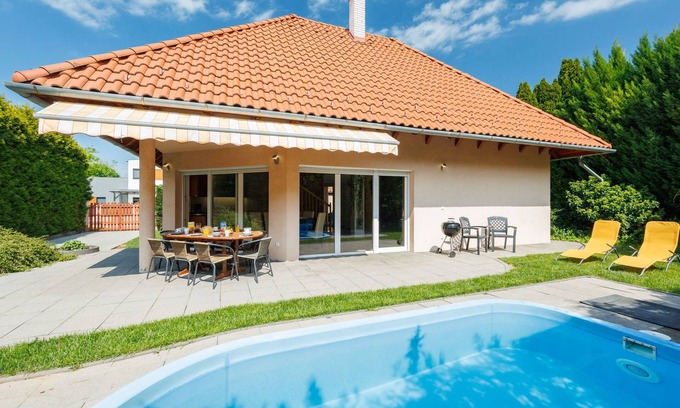 Siofok-Szabadifurdo House | Vacation home Perla by Interhome