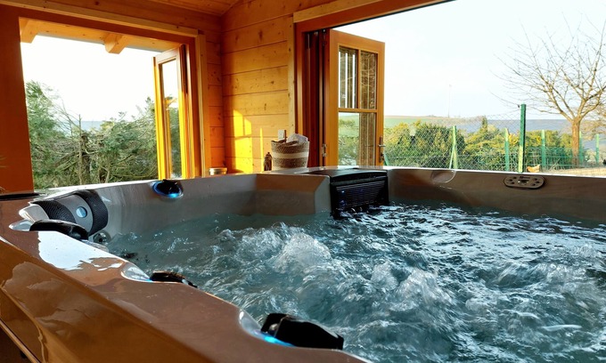 Plutscheid House | Vacation home with garden, playground, whirlpool, wood-fired sauna, pet-friendly