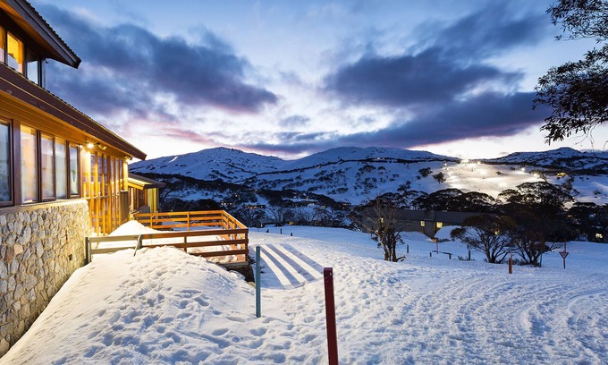 Perisher Valley Cabin | Valhalla Lodge Perisher