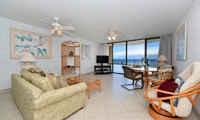 Kahana Apartment | Valley Isle 905