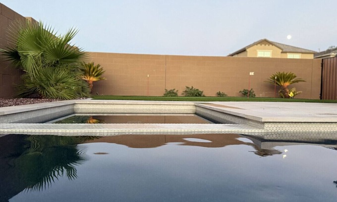 Maryvale House | Value (4BR Family Oasis ✨ That is Safe, Central, With heated Spa and Pool option by Westgate