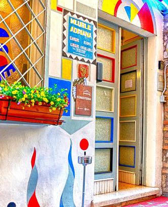 Sirmione Old Town Bed & Breakfast | Vegan B&B Meublè Adriana Sirmione