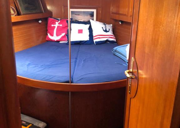Badalona Boat Rental | Velero con encanto