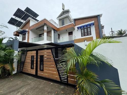 Alappuzha Hotel | Venice Rosedale