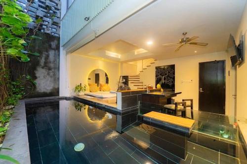 Kartika Plaza Villa | Venus- 1br pvt pool villa in kuta By iLys Collection