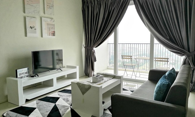 Cyberjaya Condo | VERDI #29 2BR 4PAX @ CYBERJAYA/100MBPS WIFI/KLIA