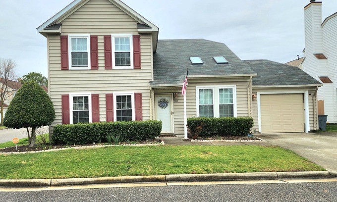 Greenbrier West House | Very Decent 4 bedroom /2 full bath. Located within the heart of the City.