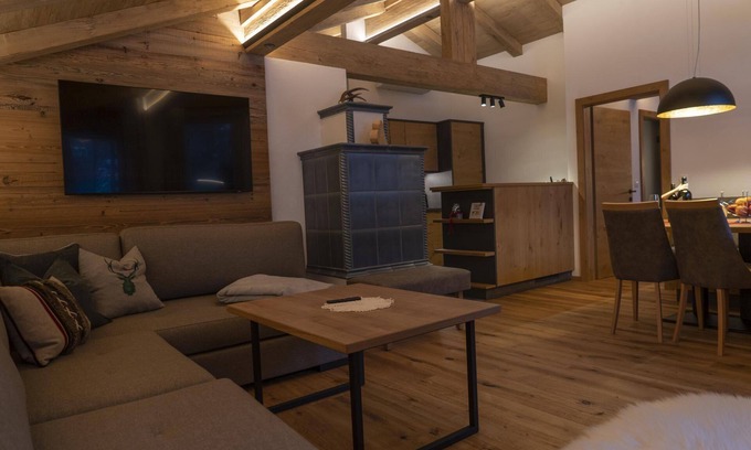 Tulfes Apartment | Very nice apartment, close to the ski lift/gondola and Hall's old town