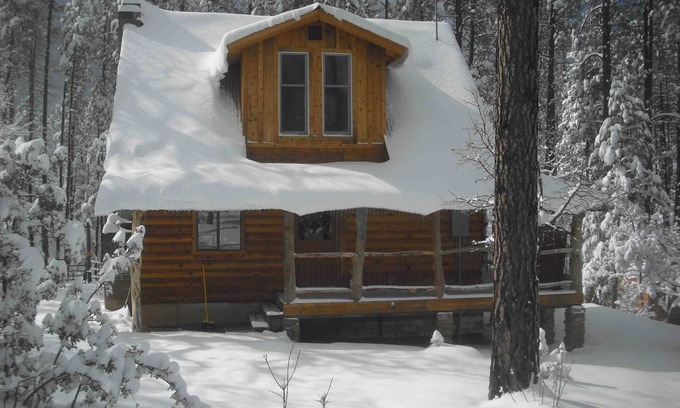 Payson Cabin | Very Private Horse Friendly Dog Friendly Cabin in the Pines