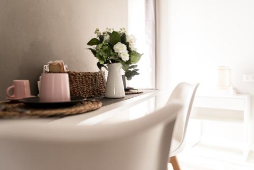 Castelnovate Bed & Breakfast | Via Mazzini B & B (MXP)