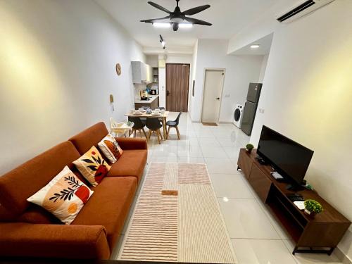 Bandar Sunway Apartment | Vibrant Greenfield Residence Home - 5 mins to Sunway Pyramid