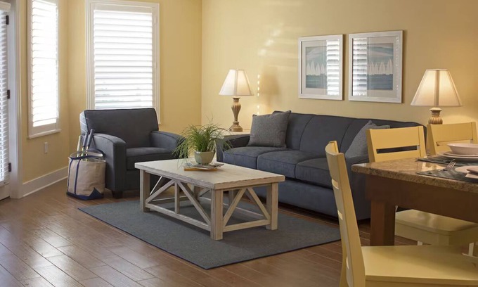 Palmetto Dunes Hotel | Vibrant Spot Near the Beach – For Families Seeking Sun & Adventure | 4 Units