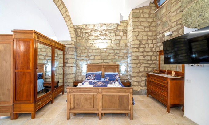 Forio Apartment | Vico Secondo Accogliente Struttura al Centro di Forio