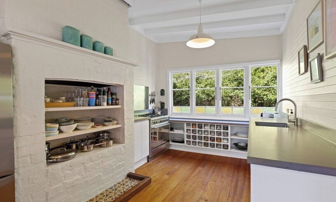 Leura House | Victory Lane - 3BR with Fireplace in Leura