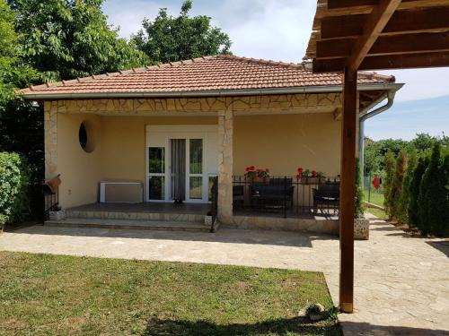 Petrovaradin House | Vikendica Lešić