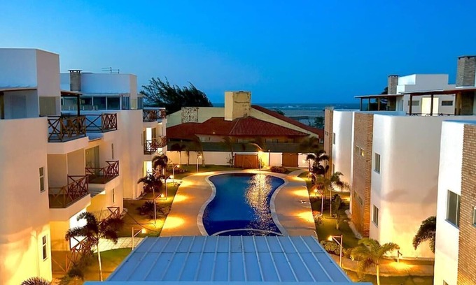 Ponta do Anel Apartment | Vila do Mar Condominium