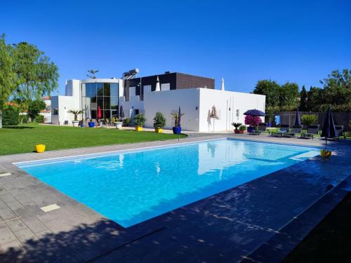 Belmonte Villa | VILA FLAMINGO