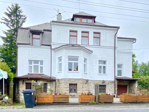 Pencin House | Vila Lenka