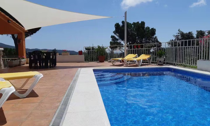 Rio d'Oro Villa | Vila with private pool, sea view 7km away Pets welcome