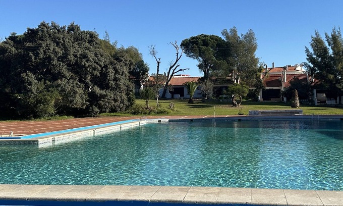 The Strip Ski Chalet | Vilanova by Check-in Portugal