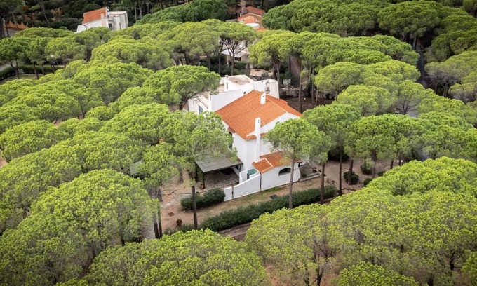 Santa Margherita di Pula Villa | Villa 100 mt from the sea with WI-FI in private condominium a few km from Pula