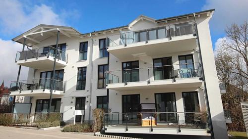 Sassnitz Villa | Villa Amelie App Seestern
