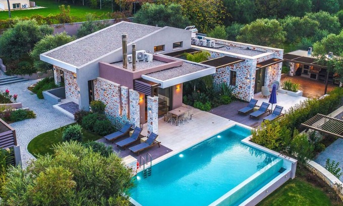 Galatas Villa | Villa Ariadne