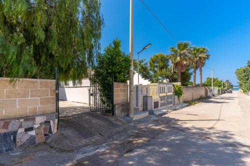 La Strea House | Villa Atene by BarbarHouse