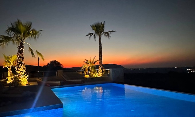 Apokoronas House | Villa Athena - Heated Pool & Pickleball Court