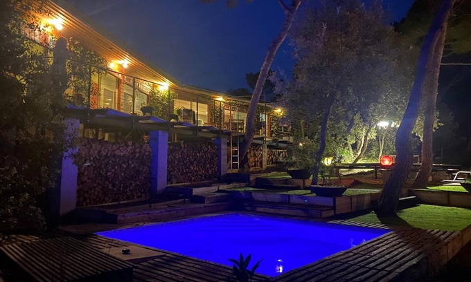 Uchaux House | Villa Atypique Sous la Pinède, sur la Route des Vins