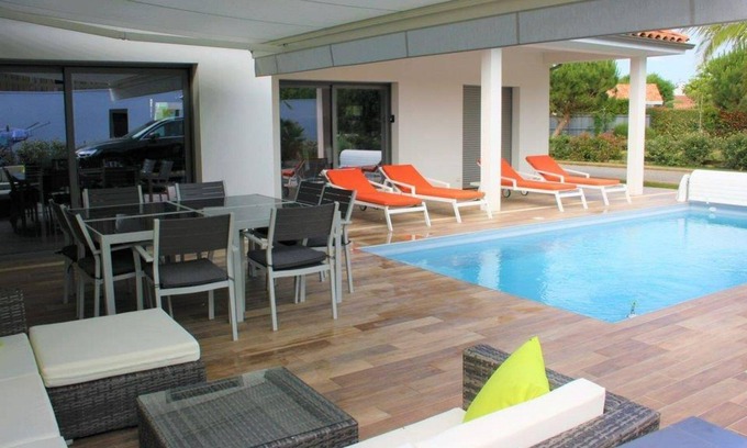 Moliets-et-Maa Resort | Villa au Calme Avec Piscine et Terrain de Pétanque