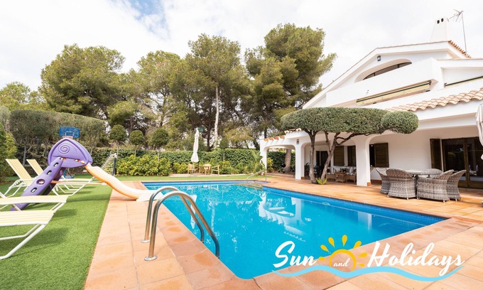 Torredembarra Villa | Villa Aurora Para 10 Personas con Piscina Privada