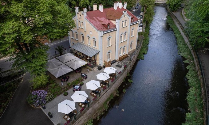 Karlovy Vary Hotel | Villa Basileia Riverside