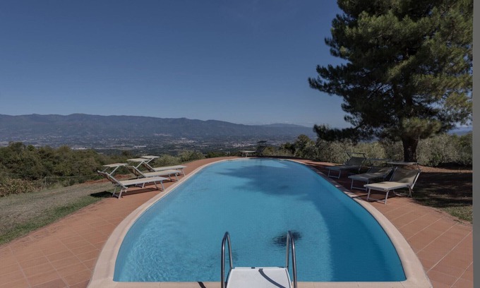 Montegonzi Villa | Villa Bellavista - Homelike Villas