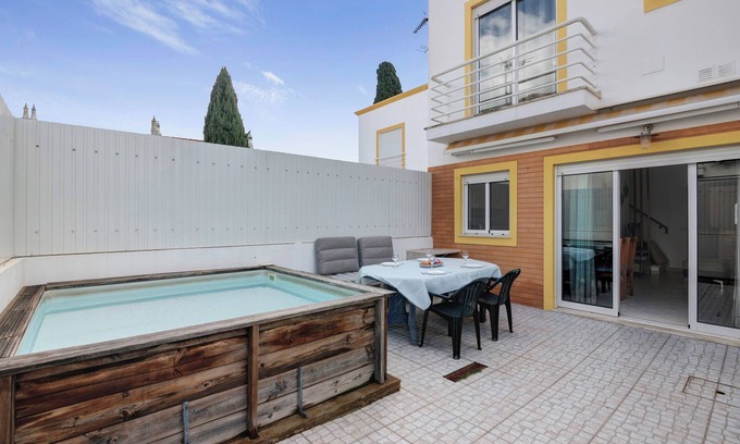 Vila Real Santo Antonio Villa | Villa 'Cacela Mar' with Private Pool, Private Terrace and Wi-Fi