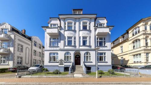 Seebad Bansin Apartment | Villa Carola - 100 m zum Strand